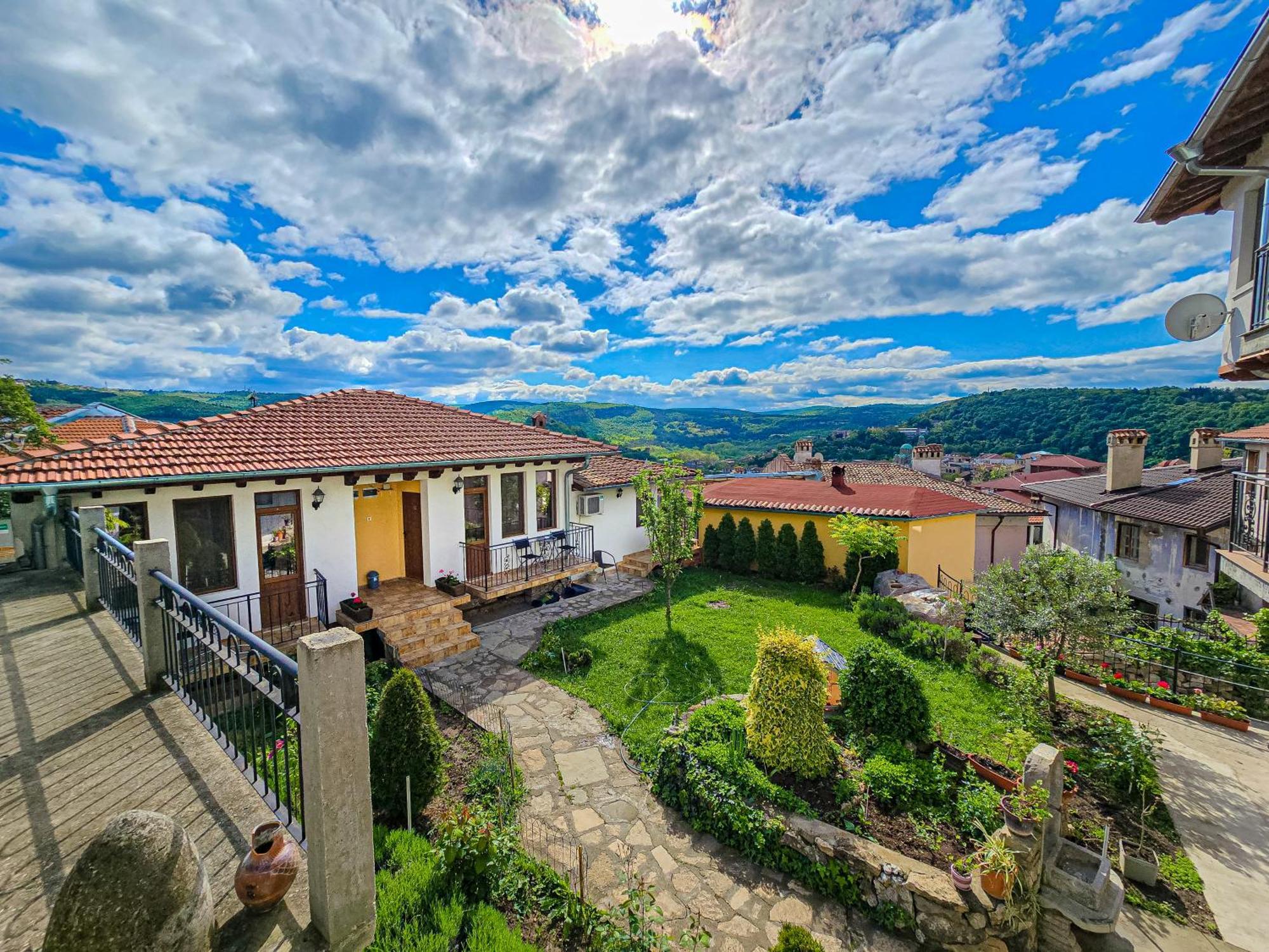 Family Hotel "Slavianska Dusha" Veliko Tárnovo Exterior foto